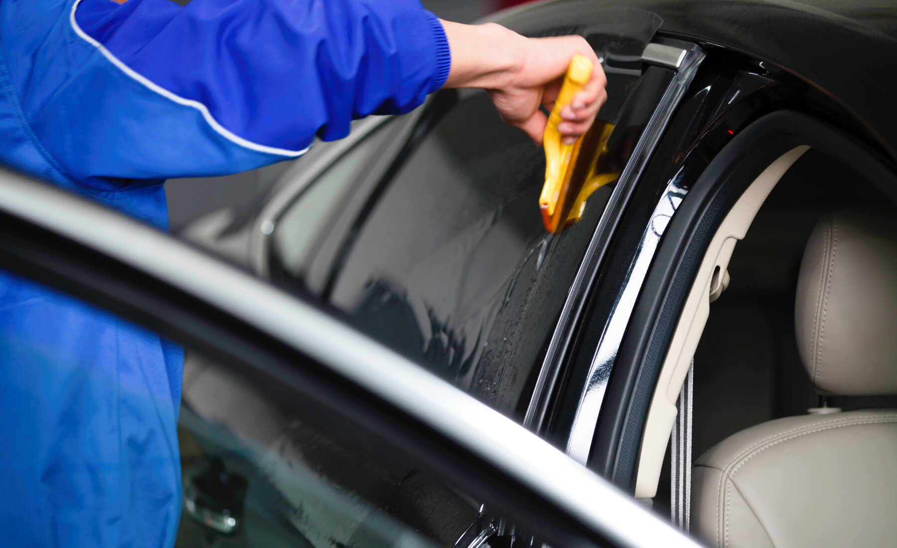 vidrios polarizados del auto