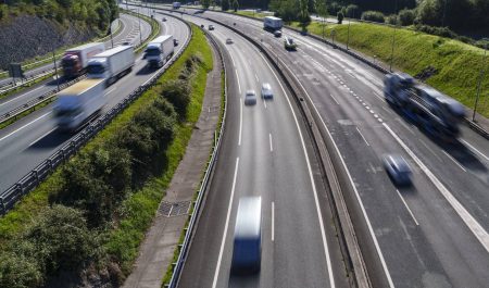 camiones españa autovía