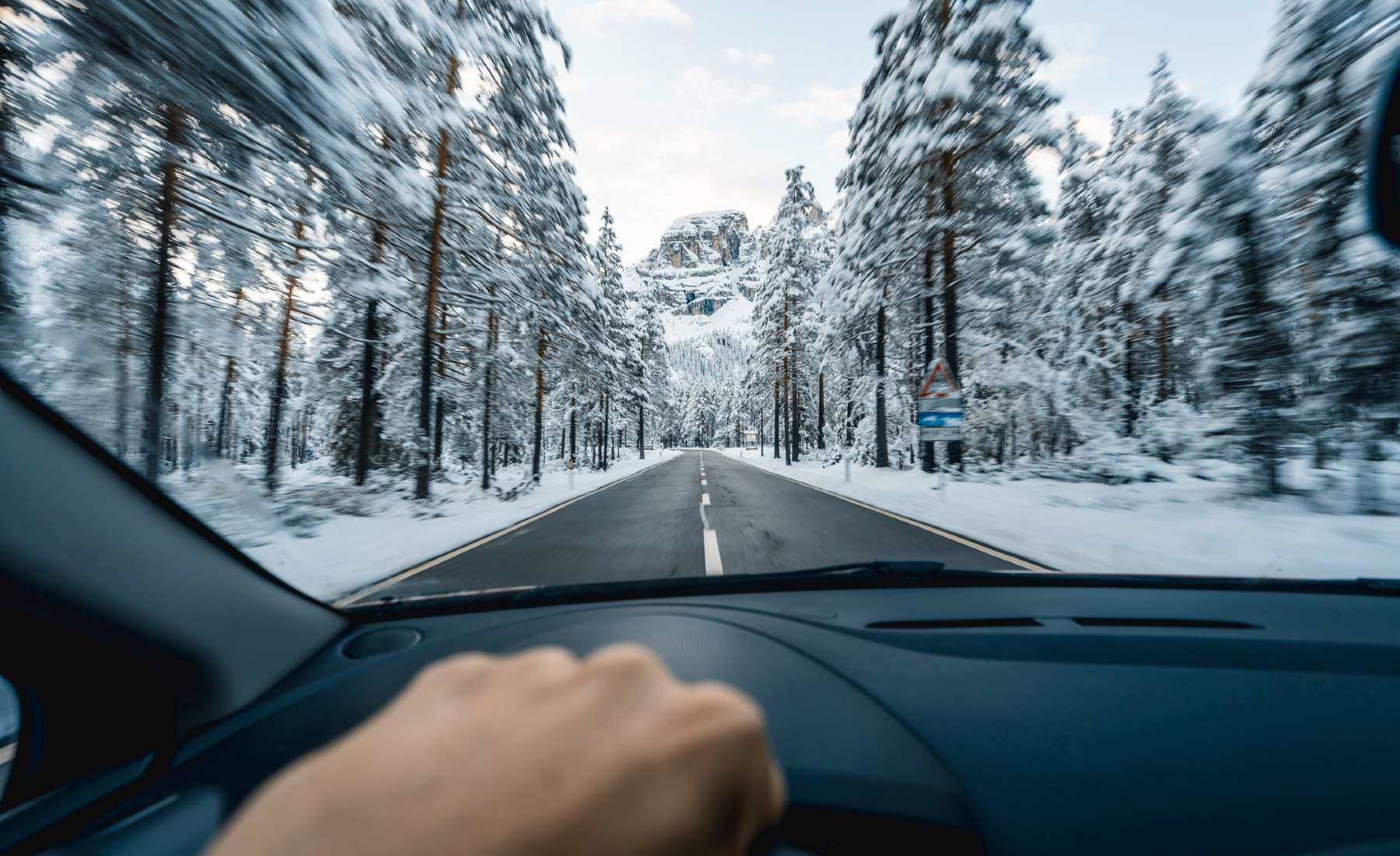 Conducir un coche eléctrico en invierno