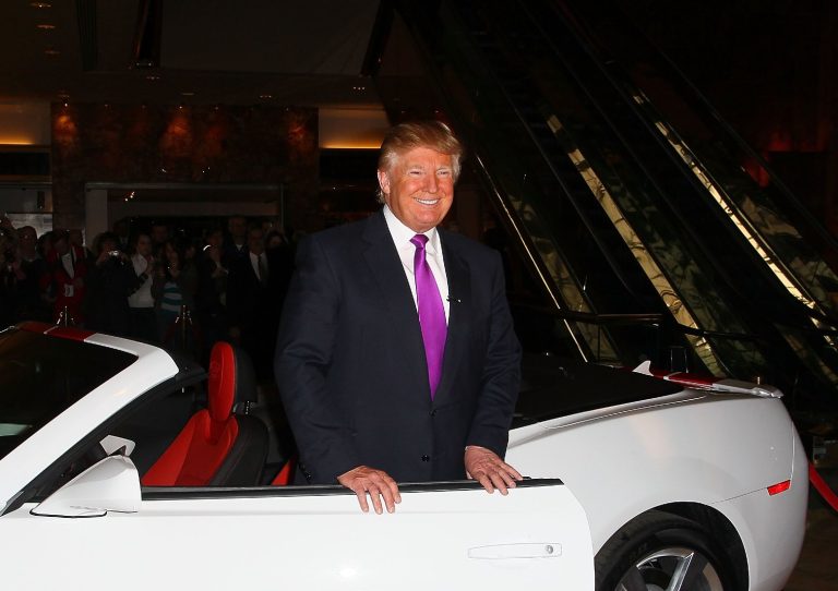 Donald Trump coche