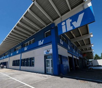 ¿Sabías que algunos vehículos están exentos de pasar la ITV en España? Estos son los que se libran