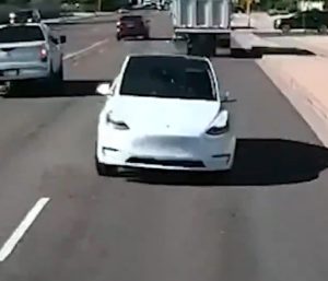 Tesla accidente Arizona