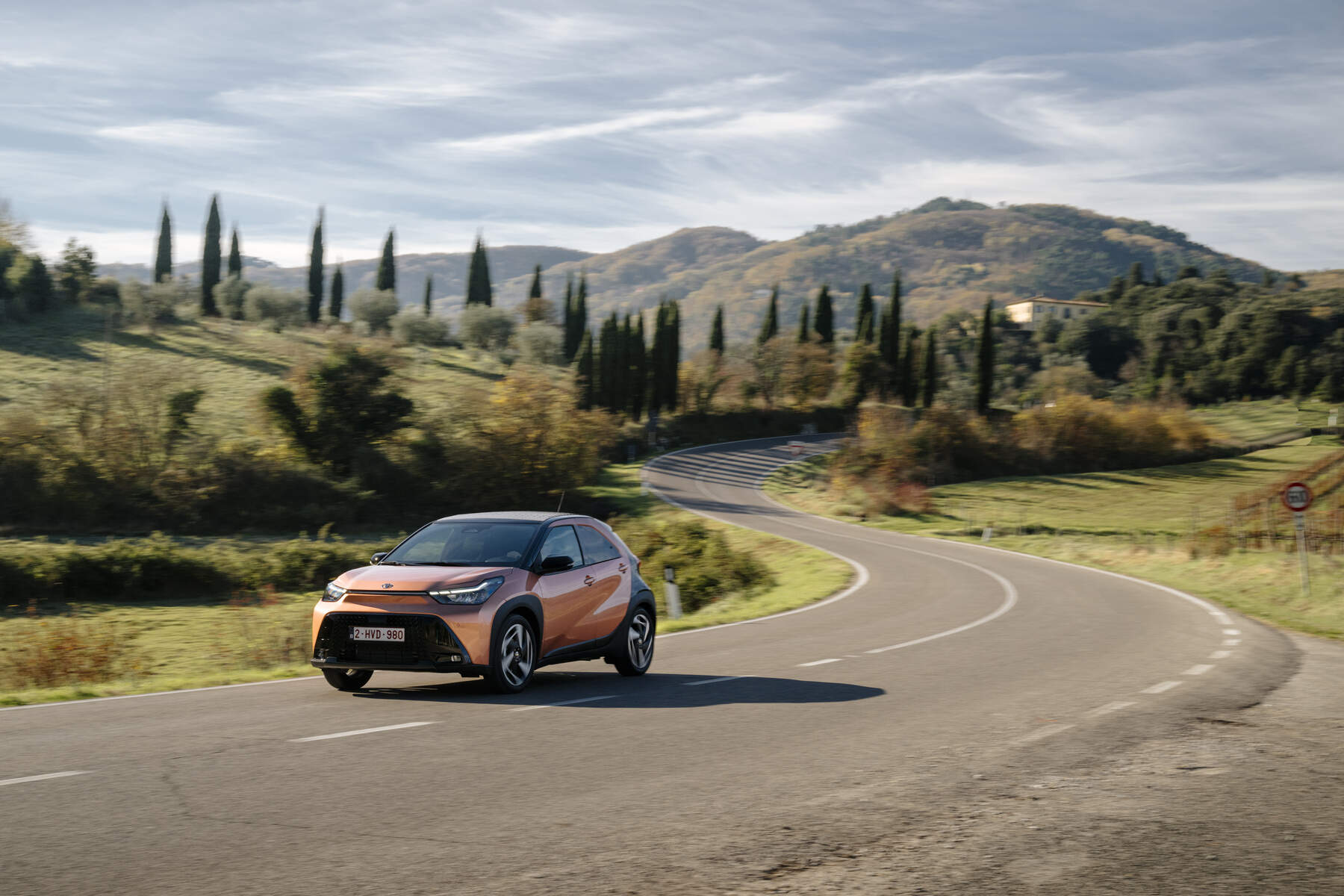 Toyota Aygo X Cross Hybrid