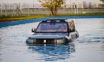 Estos coches pueden saltar, esquivar obstáculos, flotar en el agua y hasta desplazarse de lado. Y no son prototipos