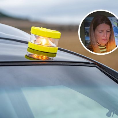 La directora de Tráfico del País Vasco explica la baliza V-16: dos minutos para entender cómo funcionan las luces de emergencia obligatorias