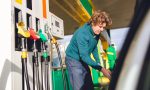 Facua carga contra las gasolineras: el 25% han subido sus precios ante la bajada del IVA de la gasolina y el diésel