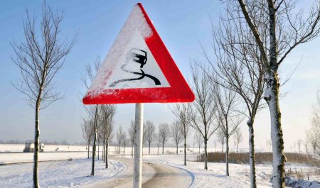 señales de tráfico calefactables