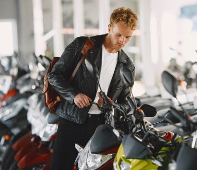 Comprador concesionario motos