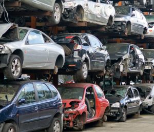 Parecían eternos, pero están desapareciendo: estos son los coches que más acaban en el desguace en España