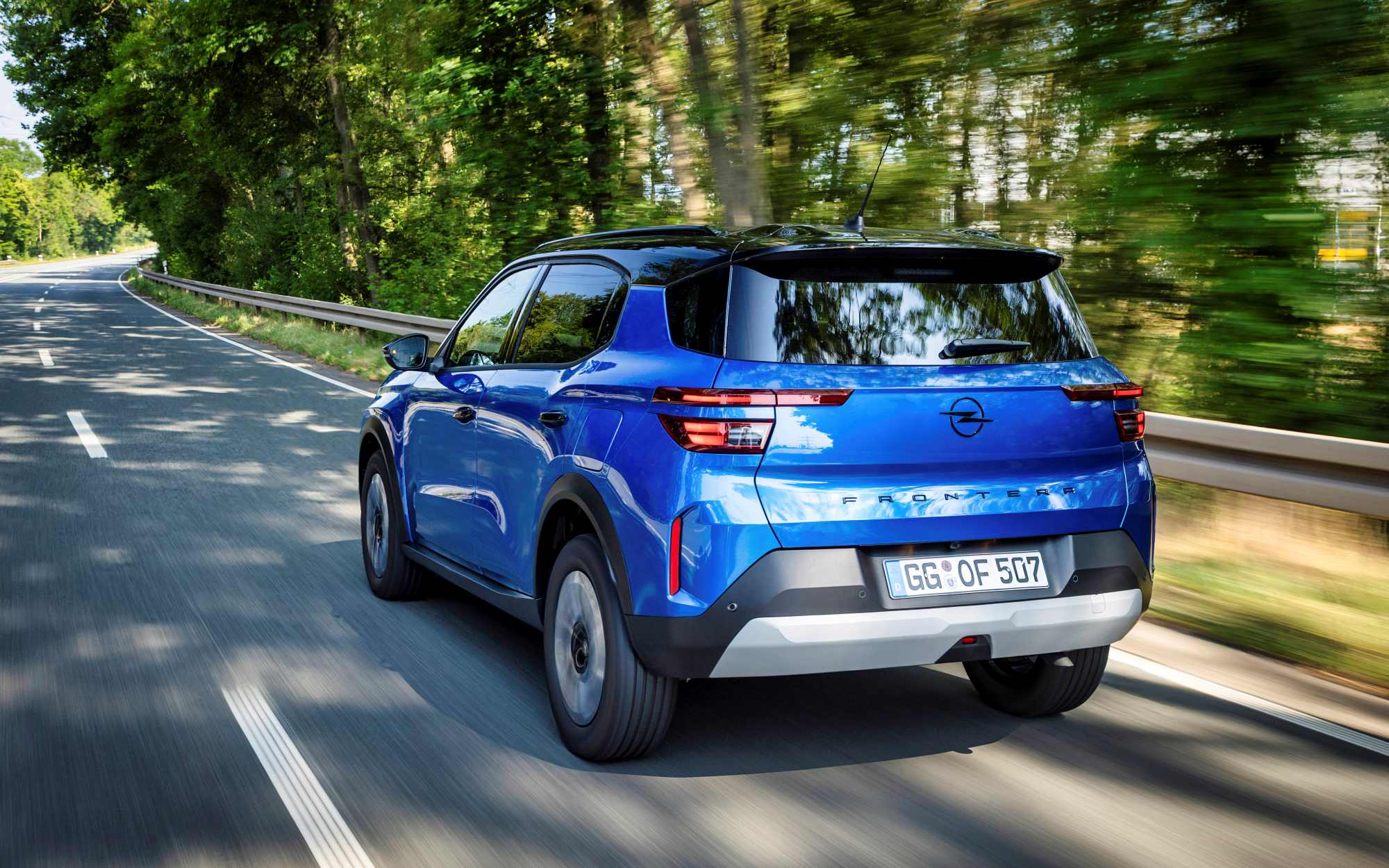 Parte trasera del Opel Frontera