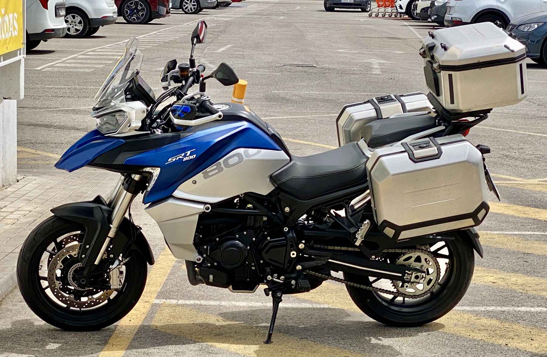 Prueba QJ Motor SRT 800