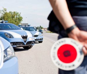 control policia italia