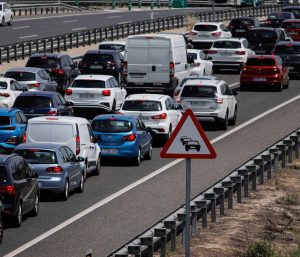 Atasco coches autovía España