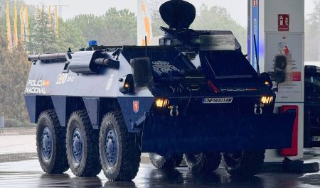 BMR 6x6 Pegaso Policía Nacional