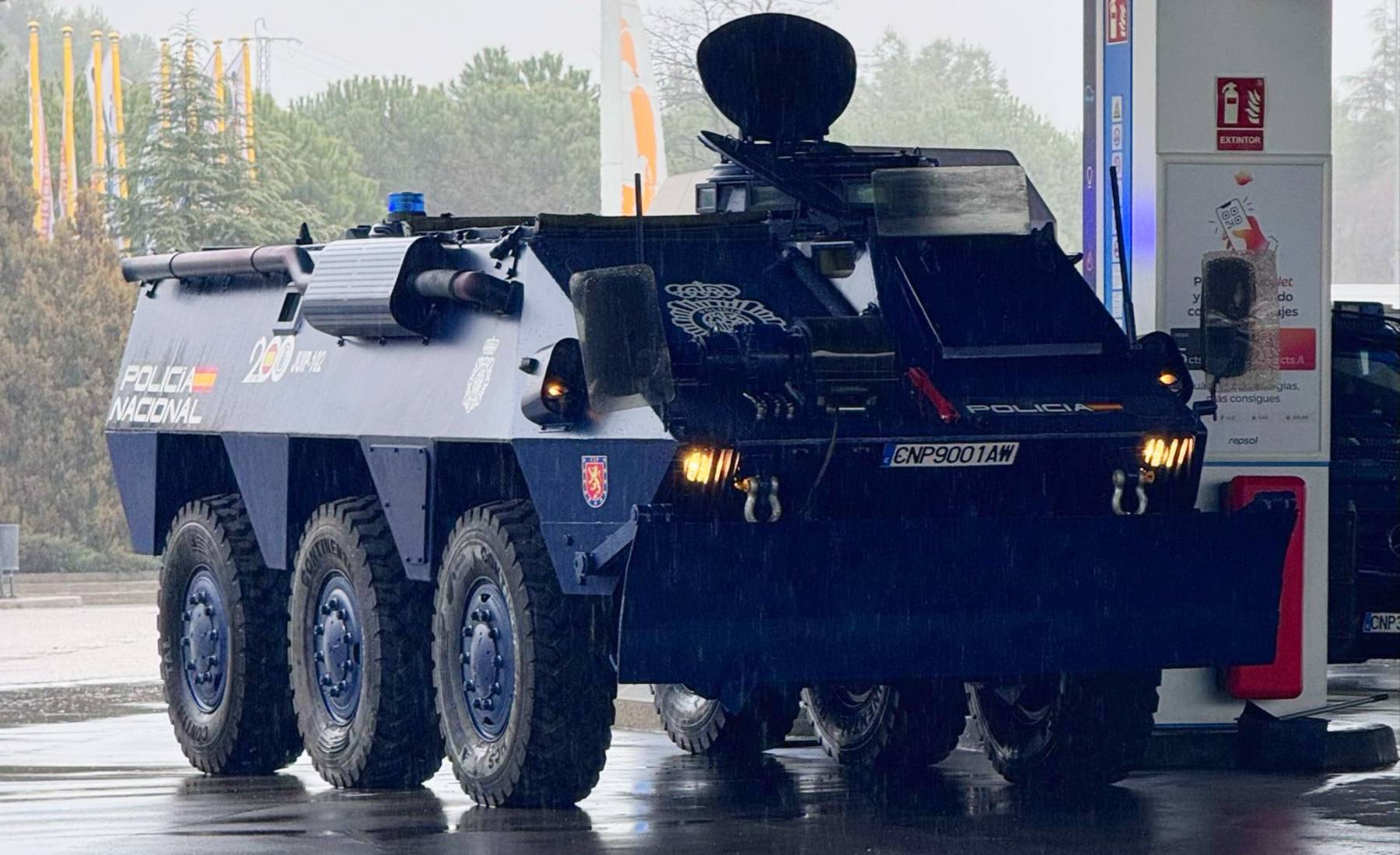 BMR 6x6 Pegaso Policía Nacional