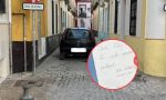 Aparca y encuentra una nota con un inesperado dibujo: “Estoy cansada de ver tu coche en esta zona”