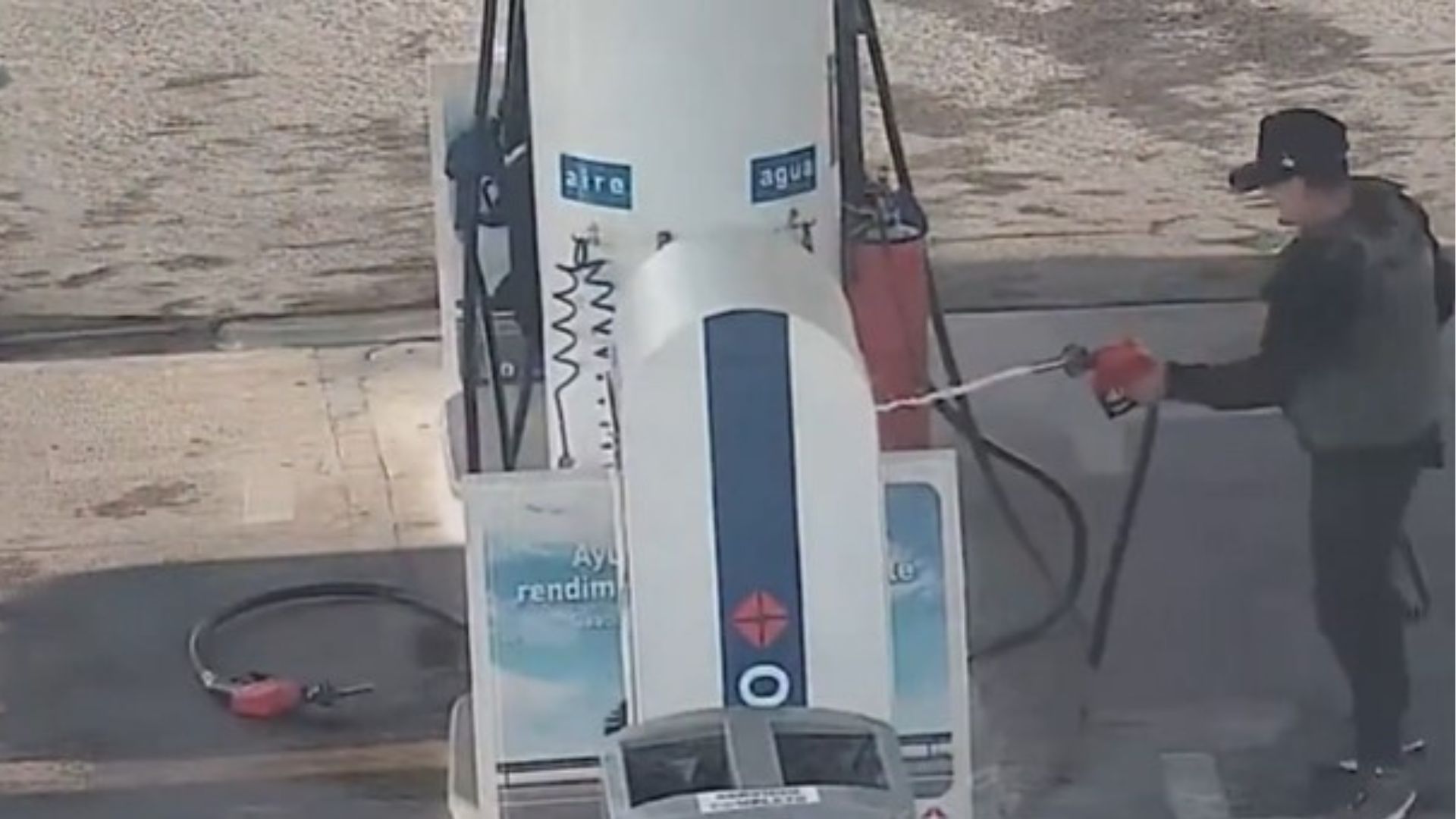 Gasolinera en llamas México