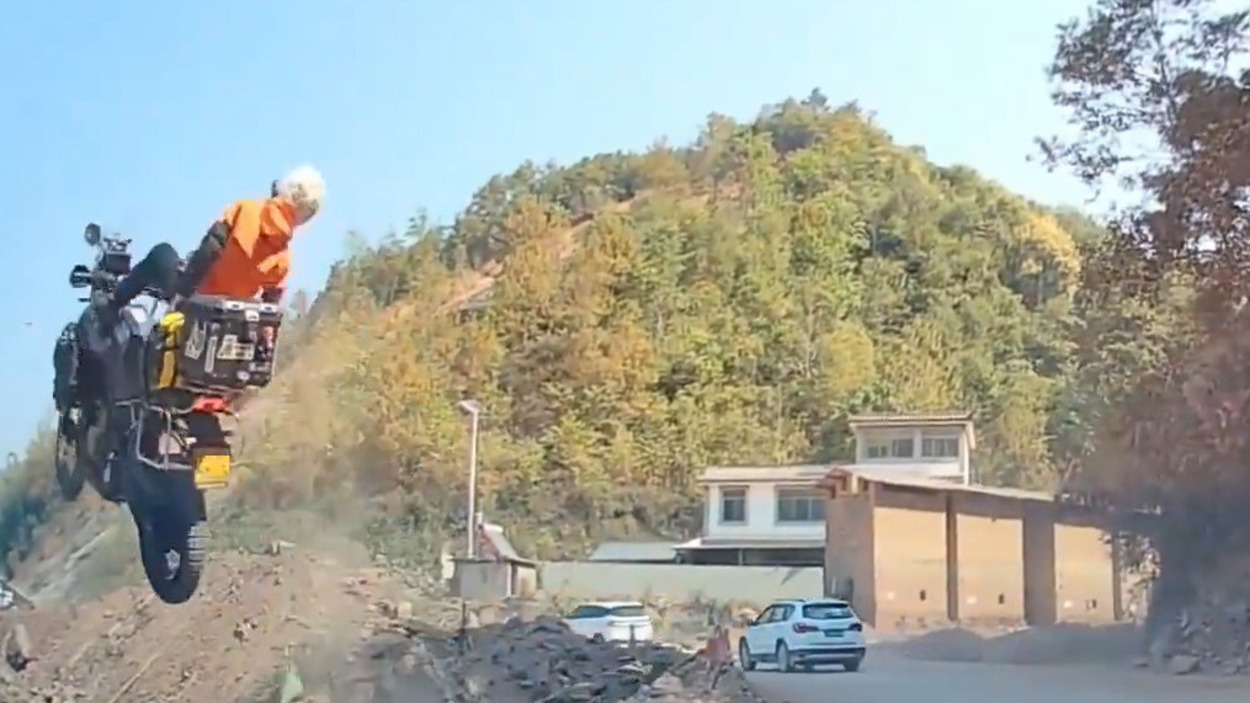 Motorista barranco China