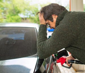 Preocupación por llenar el depósito