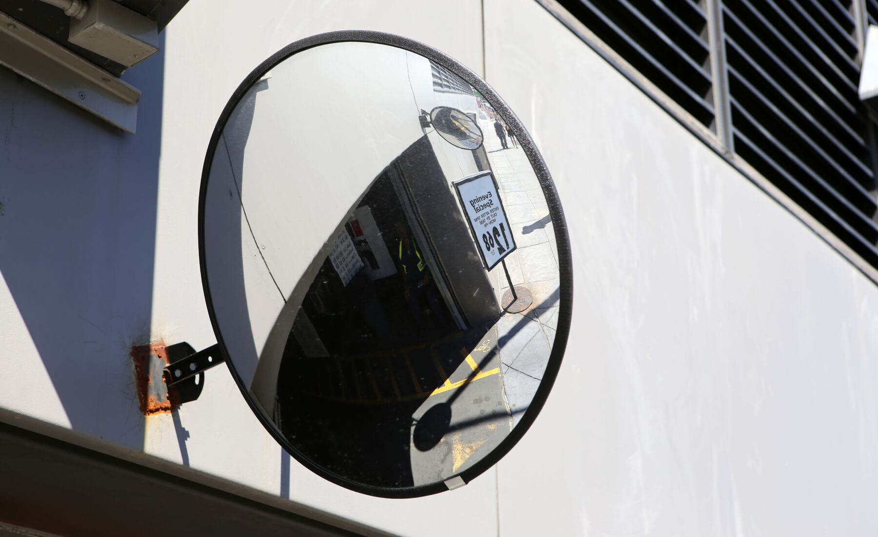 espejo convexo calle