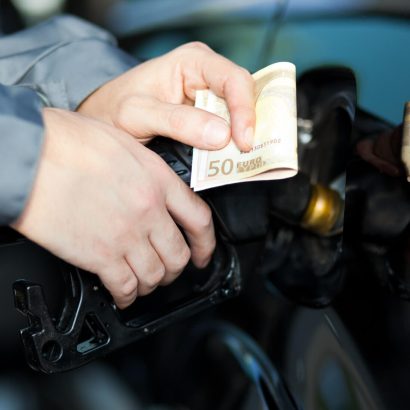 El truco de los conductores alemanes para pagar menos al repostar: puede ahorrar decenas de euros