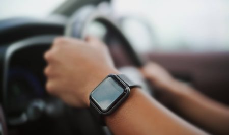 reloj inteligente multa