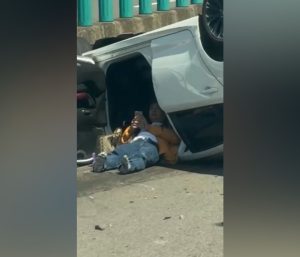 Accidente hombre móvil