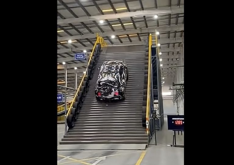 BYD Escalera al cielo