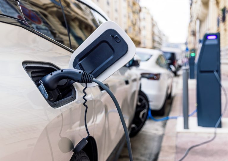 Carga coche eléctrico