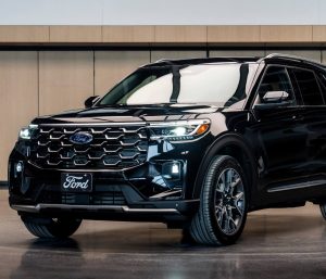 Ford Explorer Híbrido Papa León XIV