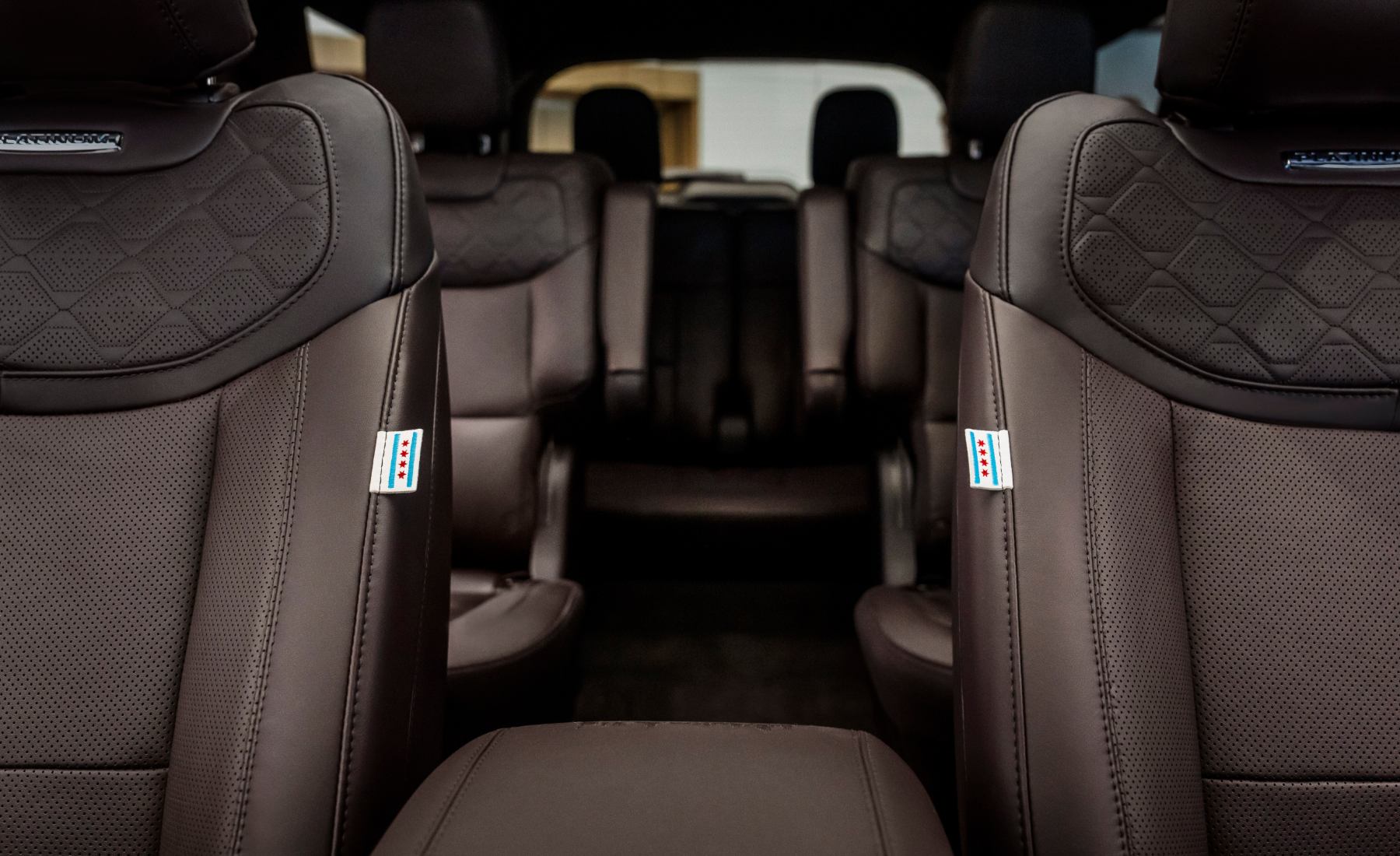 Ford Explorer Híbrido Papa León XIV