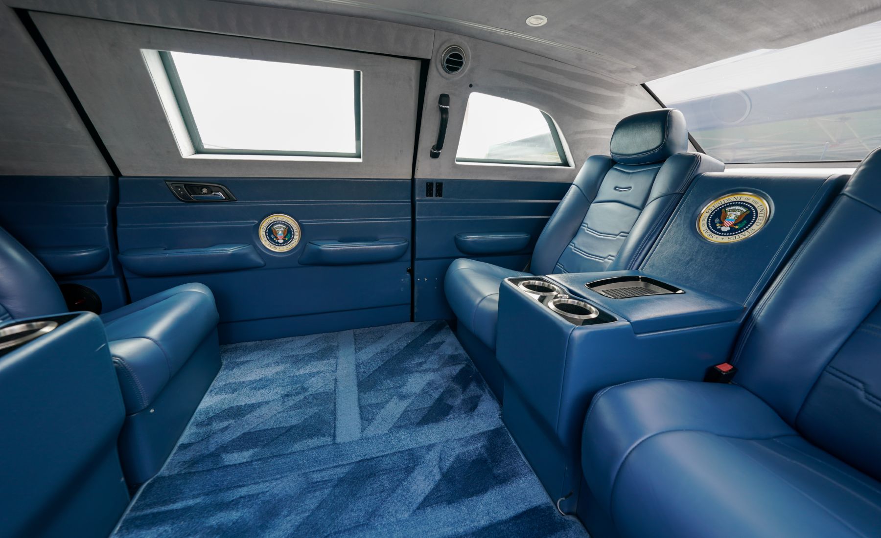 Interiores de coches La Bestia