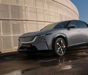 Mazda CX-6e