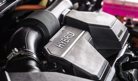 Motor coche híbrido