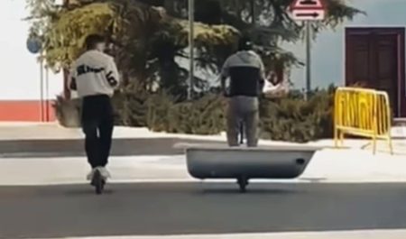 Patinete eléctrico bañera