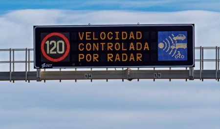 Radar velocidad autovía España