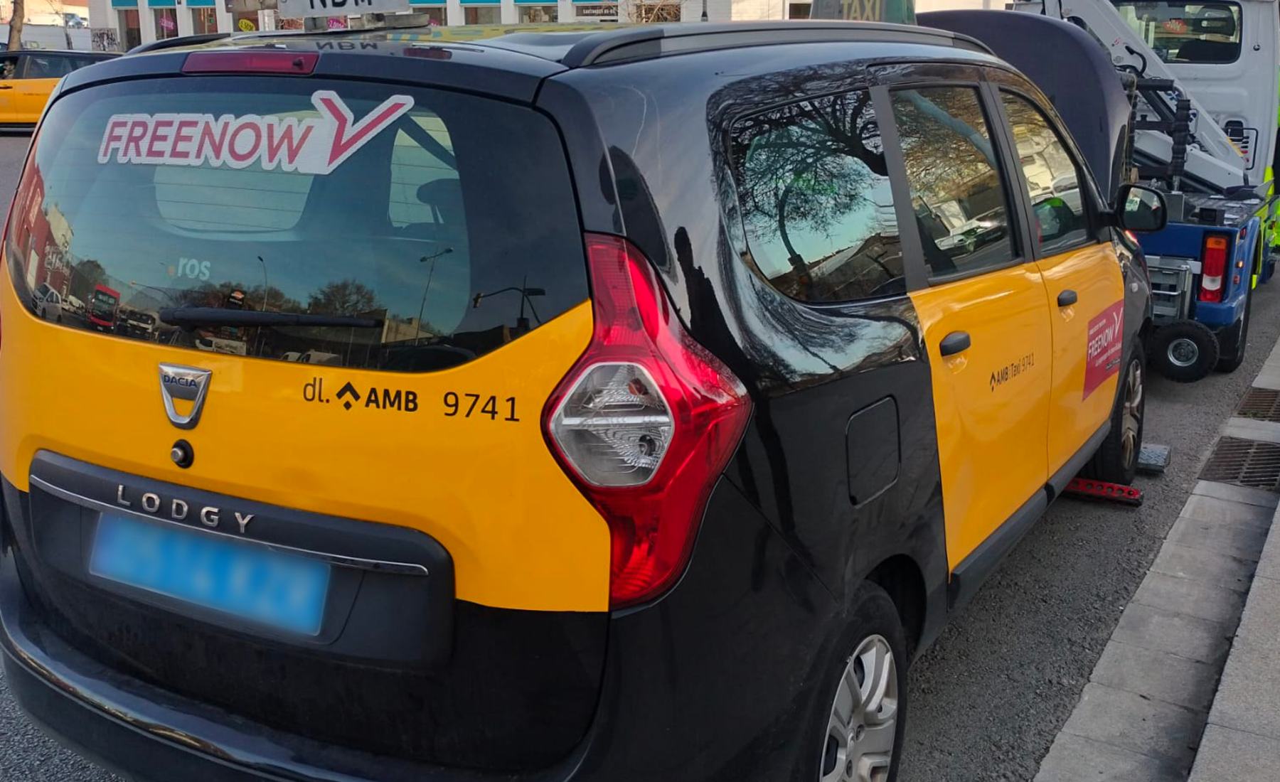 Taxi Pirata Barcelona