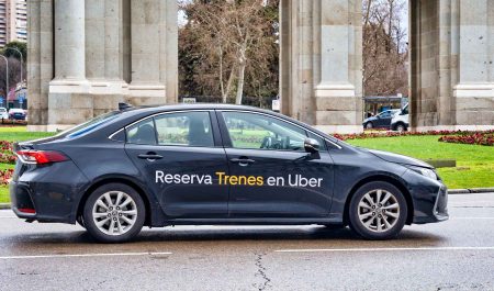 Uber activa los viajes grabados en España: lo que ocurra dentro del coche ya puede quedar registrado