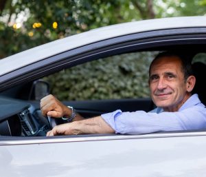 conductor 65 años carnet