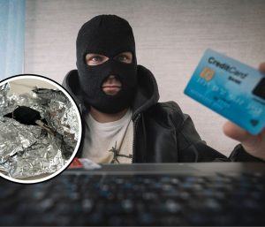 papel aluminio coche robo