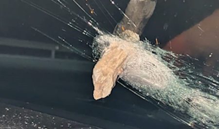 piedra parabrisas a-7