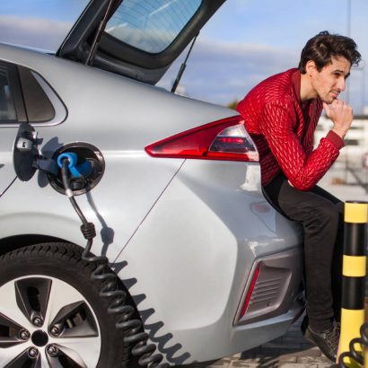 ¿Cuánto tiempo se necesita para cargar un coche eléctrico en 2026? La realidad tras los datos oficiales