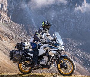 CFMoto 800MT Explore