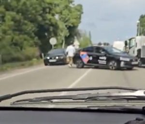 Cabify en plena carretera