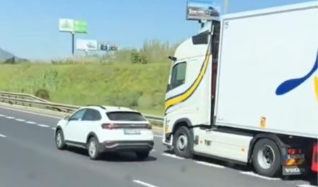 Camión carril de aceleración