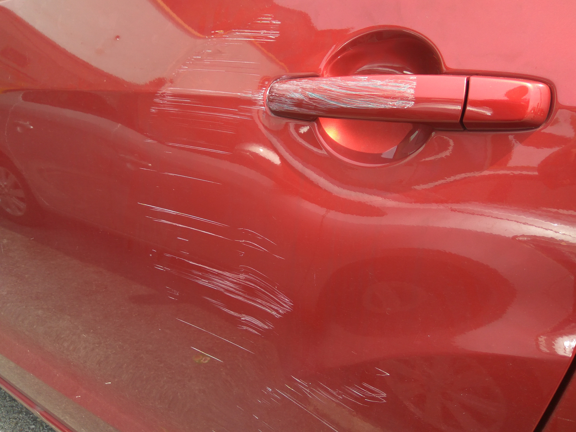 Coche rayado