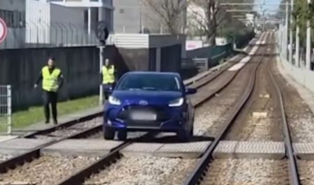 Conductor 78 años metro