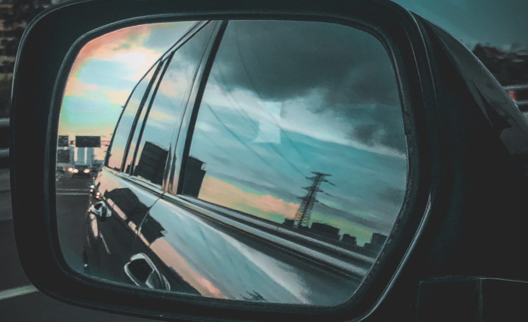 Espejo retrovisor izquierdo