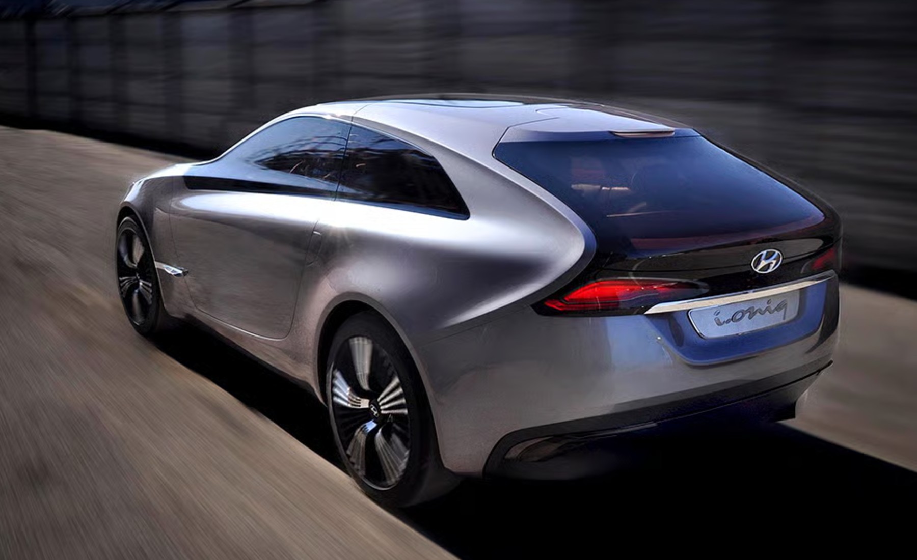 Hyundai I-oniq