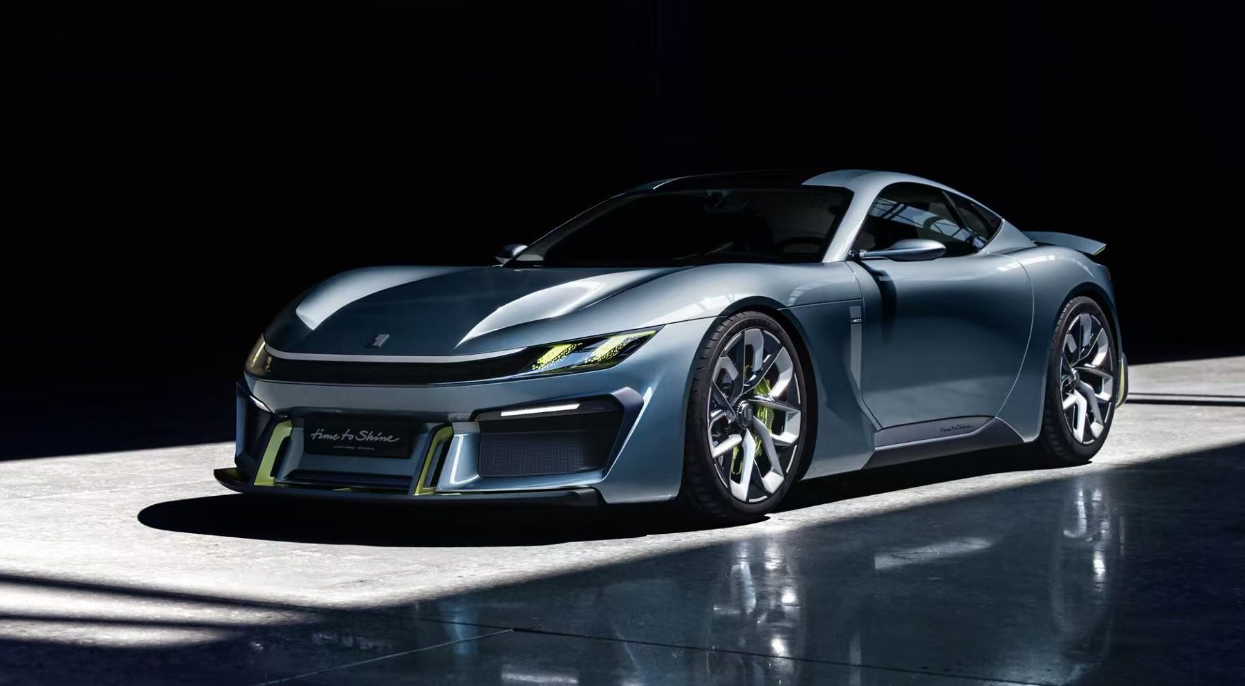 Lynk & Co GT “Time to Shine”